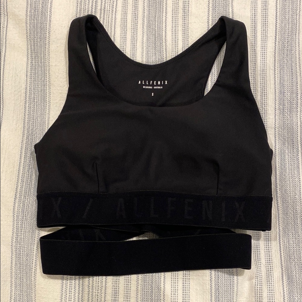 Allfenix Women's Black Sports Bra - Size Small